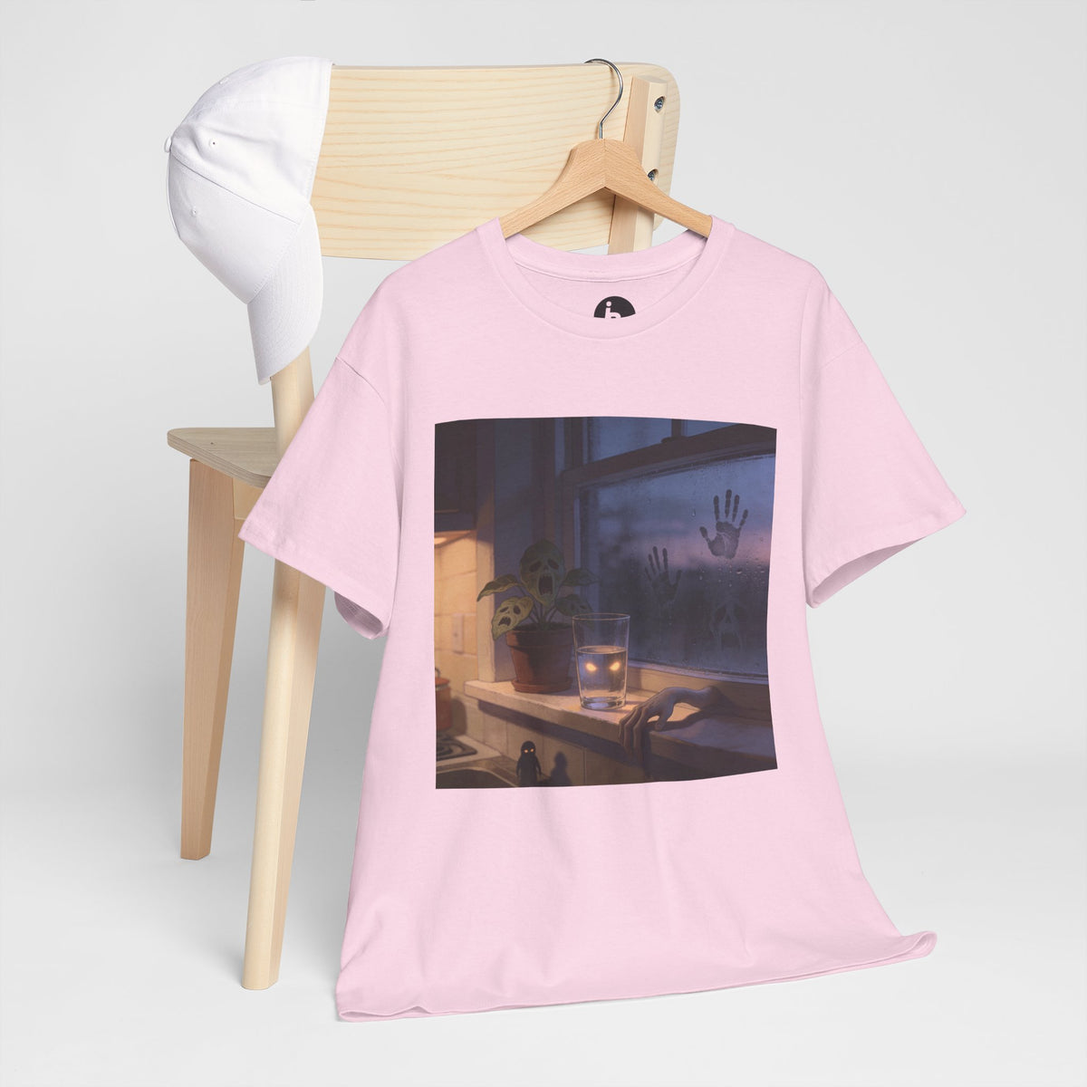 Stimmungsvolles Twilight-Fenster T-Shirt – Cozy Sunset Grafik-Shirt