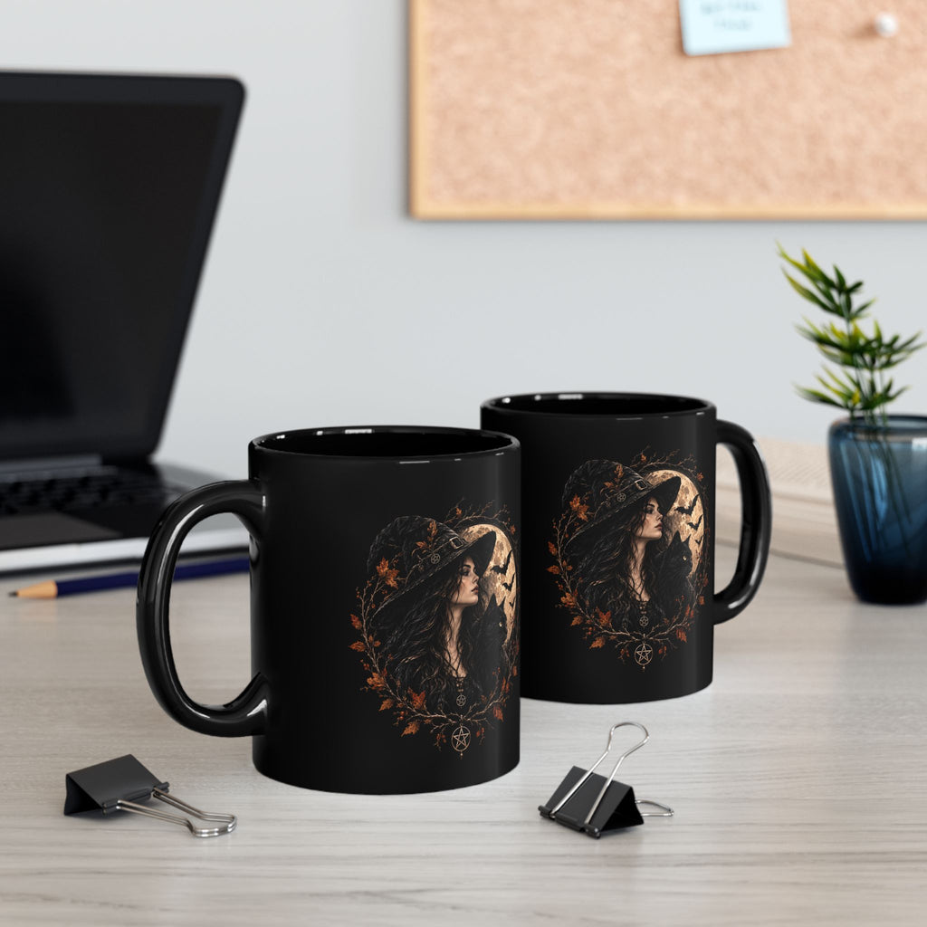Schwarze Keramiktasse mit Hexenmotiv für Kaffee und Tee