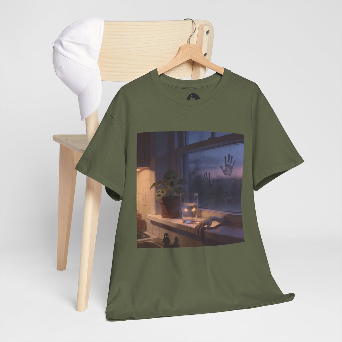 Stimmungsvolles Twilight-Fenster T-Shirt – Cozy Sunset Grafik-Shirt