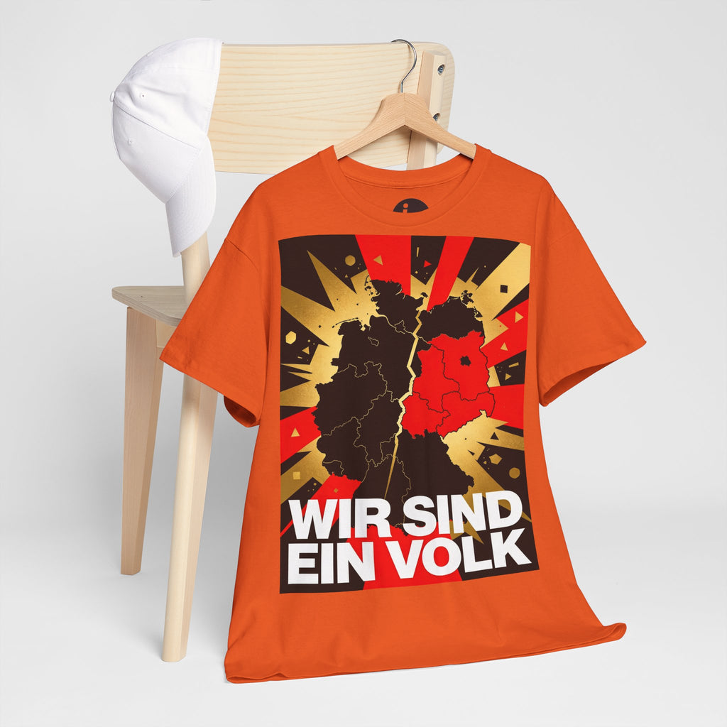 T-Shirt „WIR SIND EIN VOLK“ - Erinnerung, Retro‑Poster‑Style