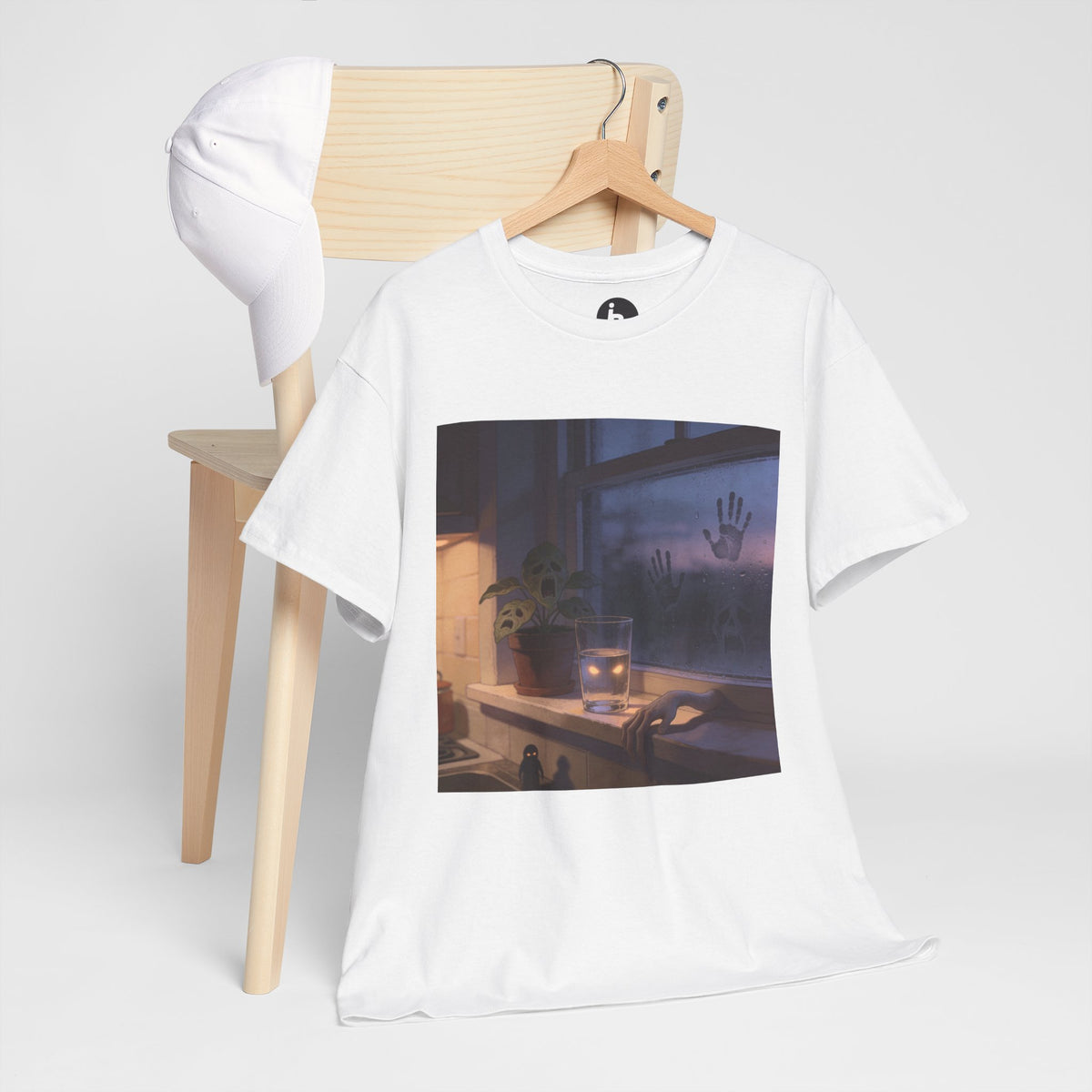 Stimmungsvolles Twilight-Fenster T-Shirt – Cozy Sunset Grafik-Shirt