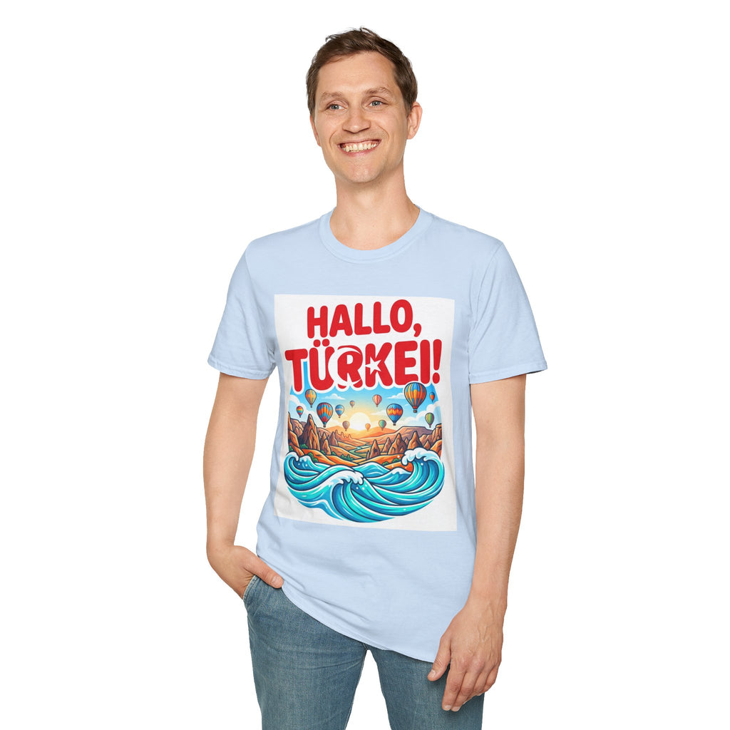Hallo, Türkei! T-Shirt — Colorful Turkish Travel Graphic Tee
