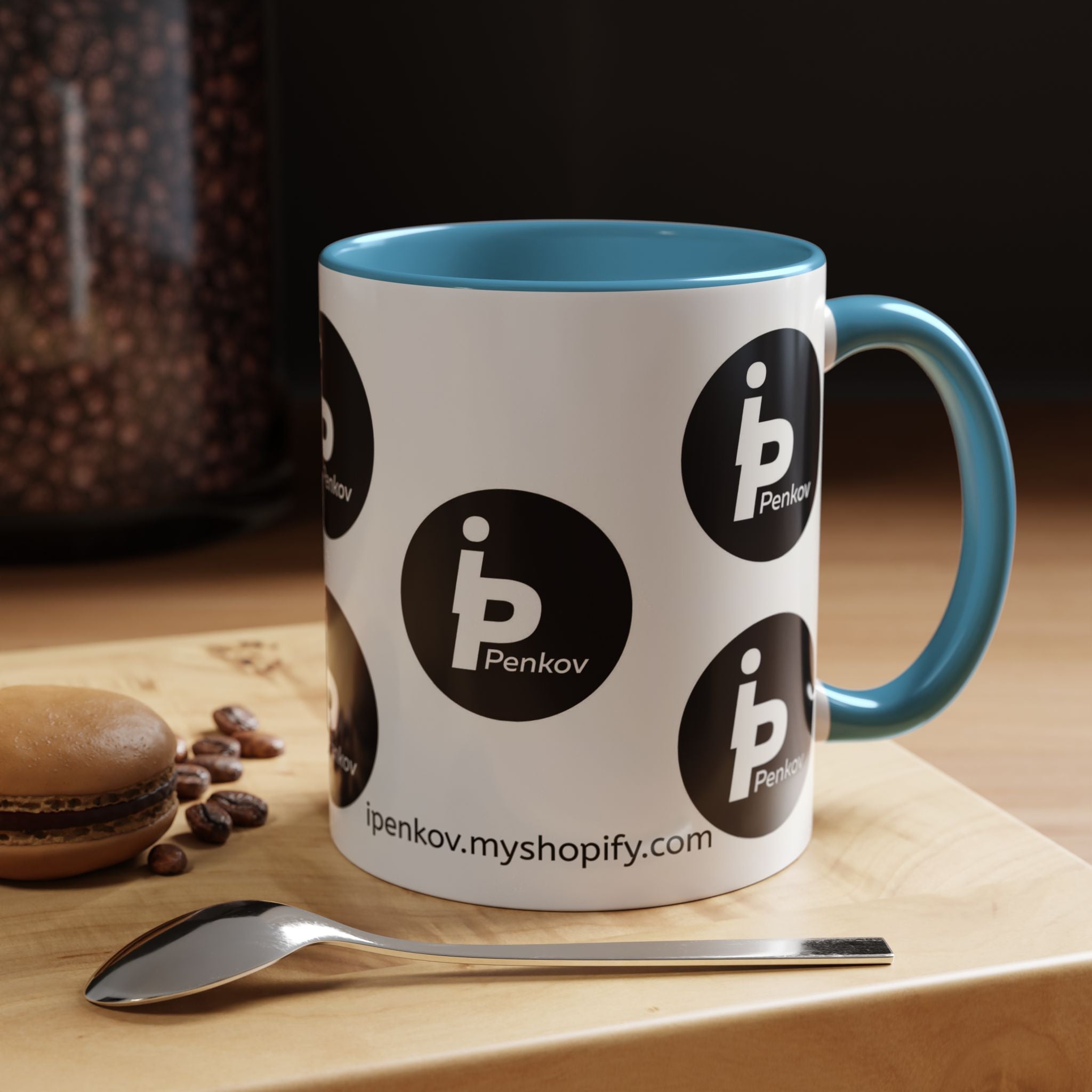 Kaffeetasse mit Logo-Muster-Akzent – IPenkov-Keramiktasse (11/15 oz)